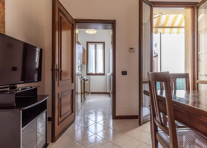 Francesca In - Affitti Brevi Italia شقة ساسْوولو